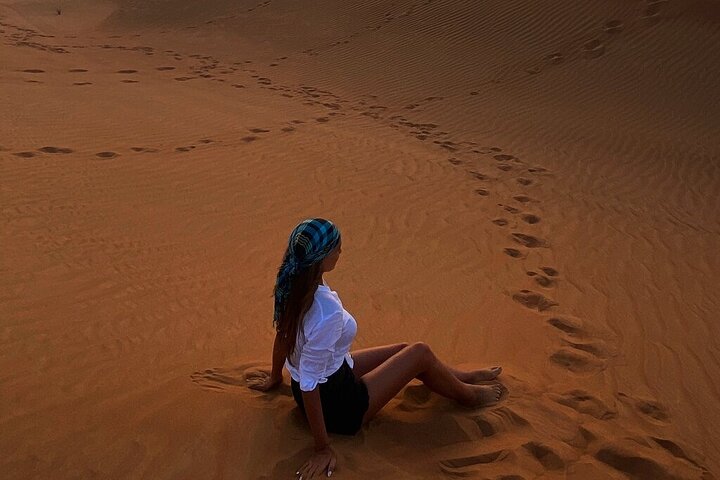 Dubai Desert Safari: Tanoura Show, Dune Bashing and BBQ Dinner - Image 2