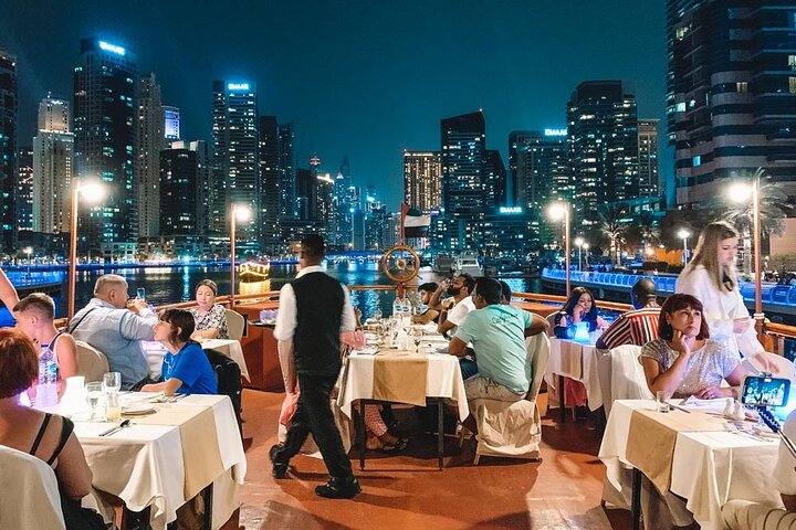 Dubai Dhow Cruise Dinner - Marina : An Enchanting Evening - Image 3