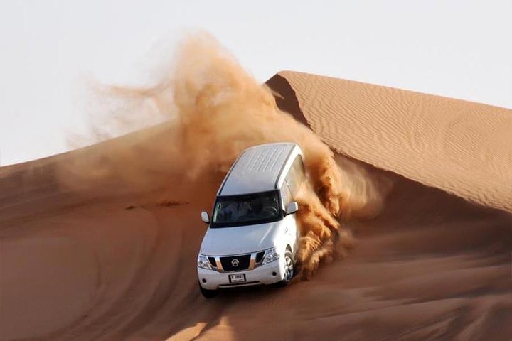 Dubai Dunes: Sunset Dinner Safari - Image 5