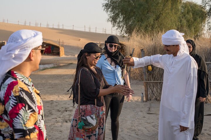 Dubai: Evening Camel Caravan, Bedouin Dinner with Al Marmoom Oasis - Image 3