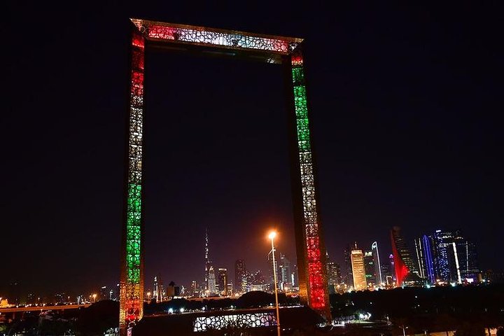 Dubai frame and Dubai Garden Glow tour with private transfers - Image 3