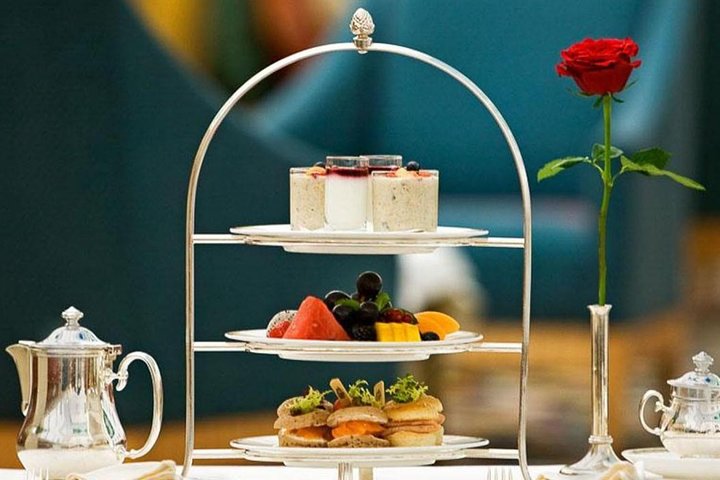 Dubai Frame with the Afternoon Tea at Burj Al Arab with transfers - Image 3