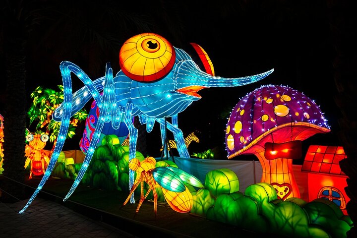 Dubai Garden Glow With Transfer - Image 1