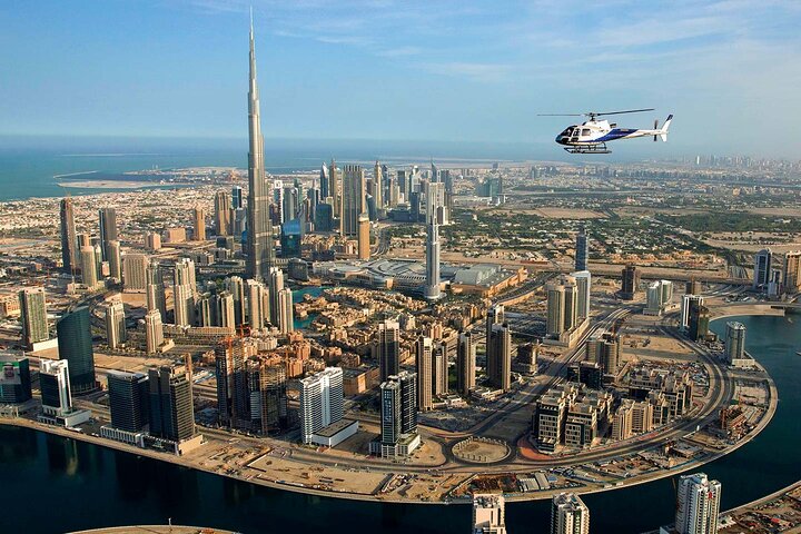 Dubai Helicopter Tours ( 12 Minutes Flight ) - Image 3
