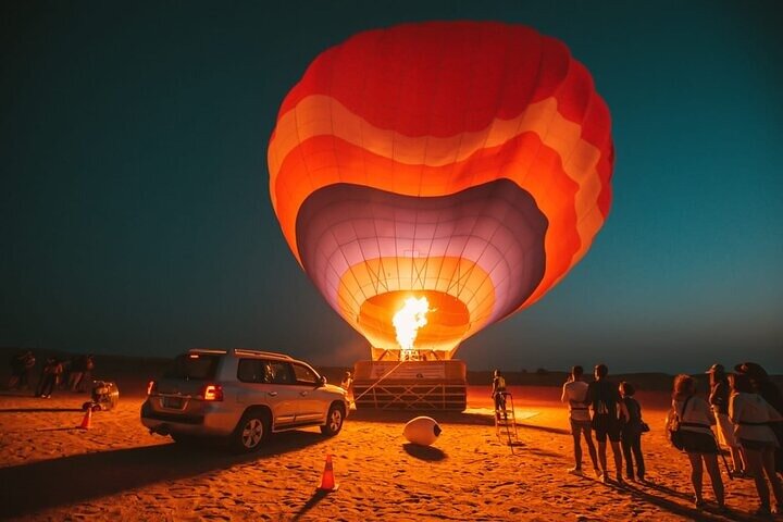 Dubai Hot Air Baloon Adventure Experience with Transfer - Image 5