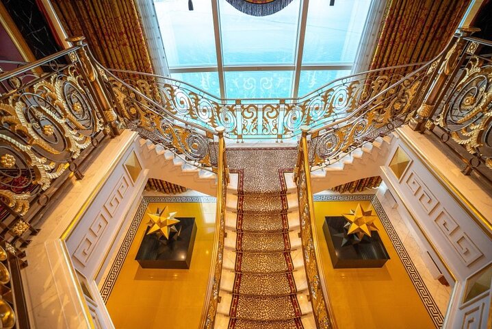 Dubai Inside Burj Al Arab Guided Tour with Private Transfers - Image 4