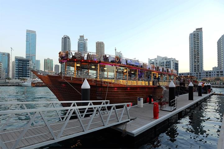 Dubai Marina: Dhow Cruise Dinner - Image 1