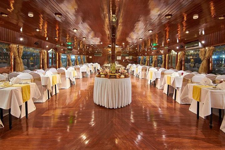 Dubai Marina: Dhow Cruise Dinner - Image 4