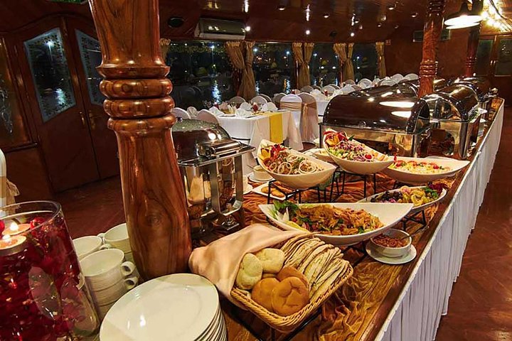 Dubai Marina Dhow Dinner Cruise - Image 4