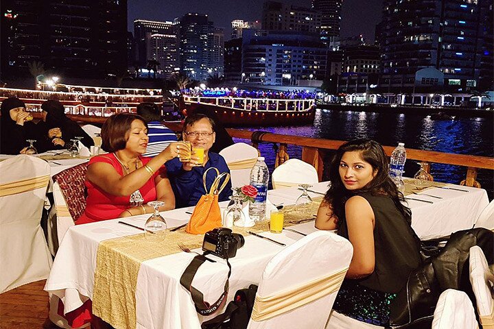 Dubai Marina: Romantic Cruise Dinner - Image 3