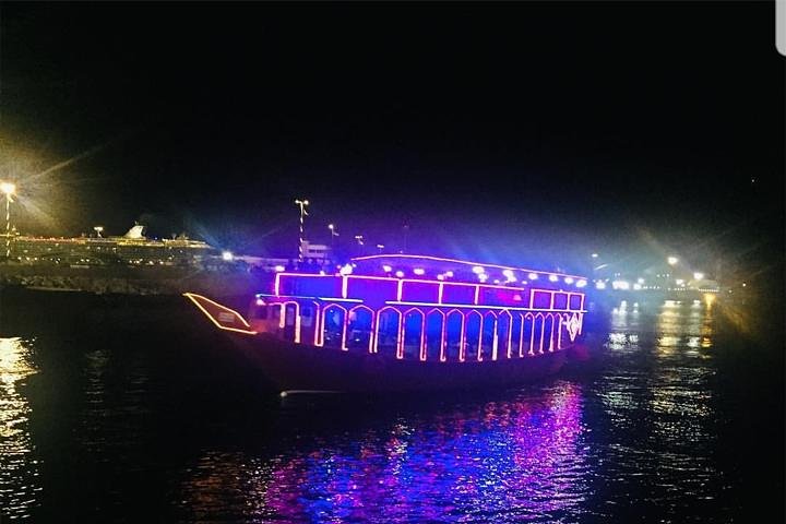 Dubai Marina Romantic Dhow Cruise Dinner - Image 1