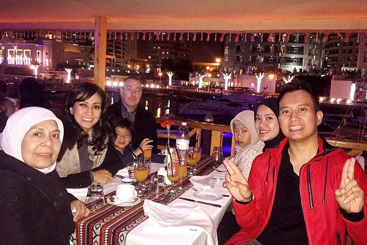 Dubai Marina Sightseeing Dhow Cruise Dinner - Image 5
