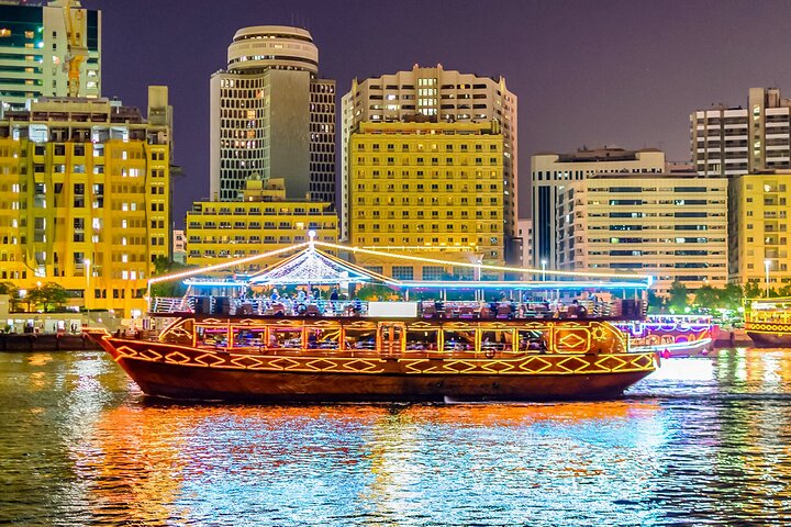 Dubai Miracle Garden and Evening Dhow Cruise Dinner Tour - Image 2