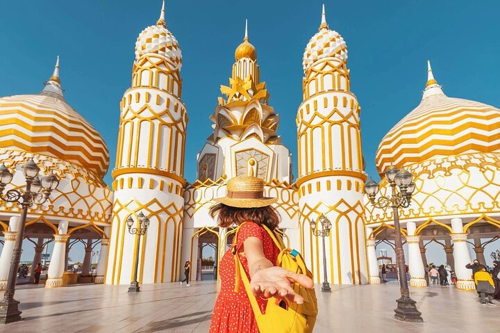 Dubai Miracle Garden and Global Village Tour with Pvt. Transfer - Image 2