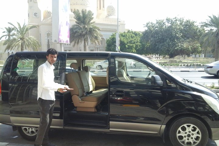 Dubai Private 4-Hour Tour With professional Driver - Image 2