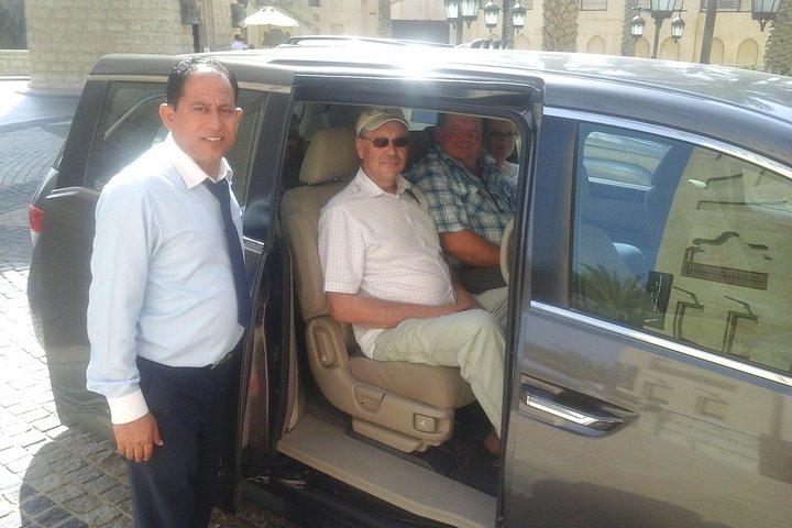 Dubai Private 4-Hour Tour With professional Driver - Image 1