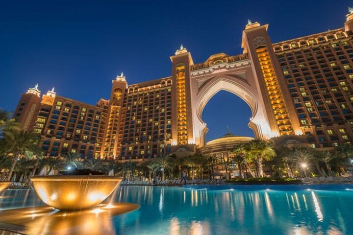 Dubai Private City Tour With Dinner In Atlantis Palm Jumeirah - Image 4