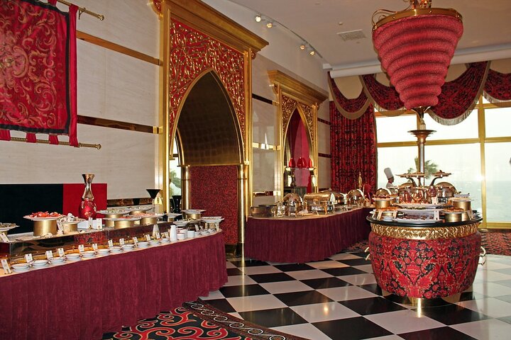 Dubai Private City Tour With Lunch In Burj Al Arab - Image 2