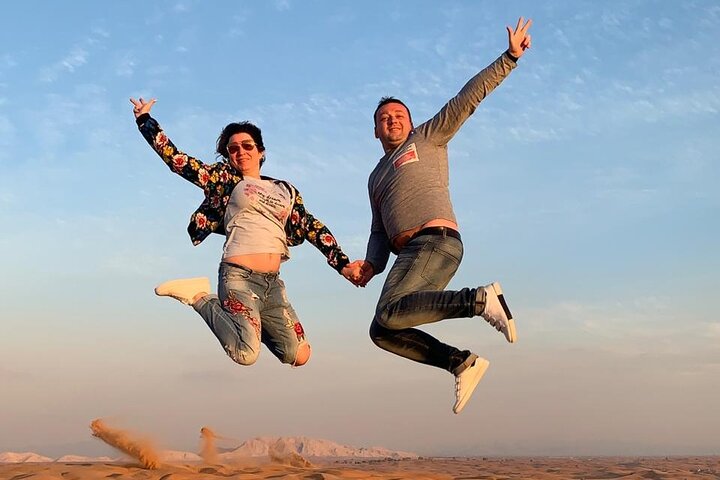 Dubai Private Red Dunes Desert Adventure with Shows and Dinner - Image 1