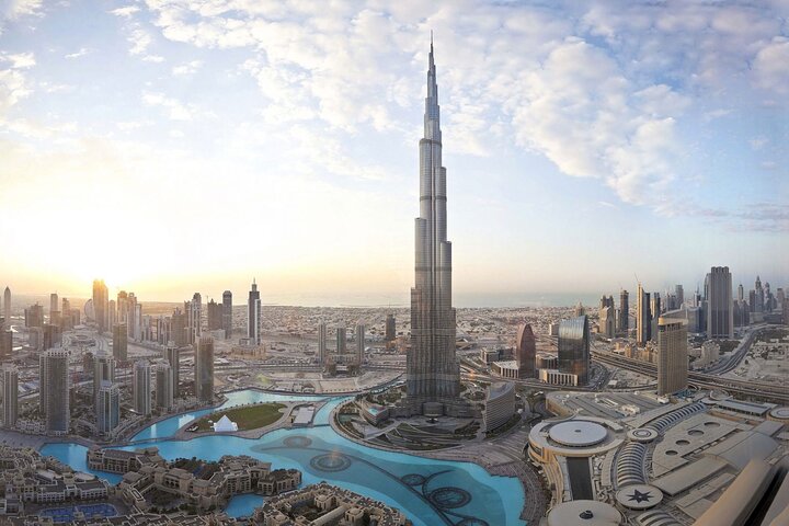 Dubai: Private Stopover City Tour with Burj Khalifa Ticket - Image 1