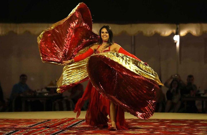 Dubai Safari: Dune Drive, Belly Dance, Camels & Meal - Image 2
