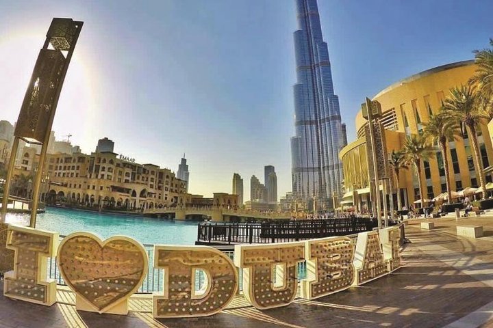 Dubai Sightseeing 4 Hours City Tour with Pick Up - Image 2