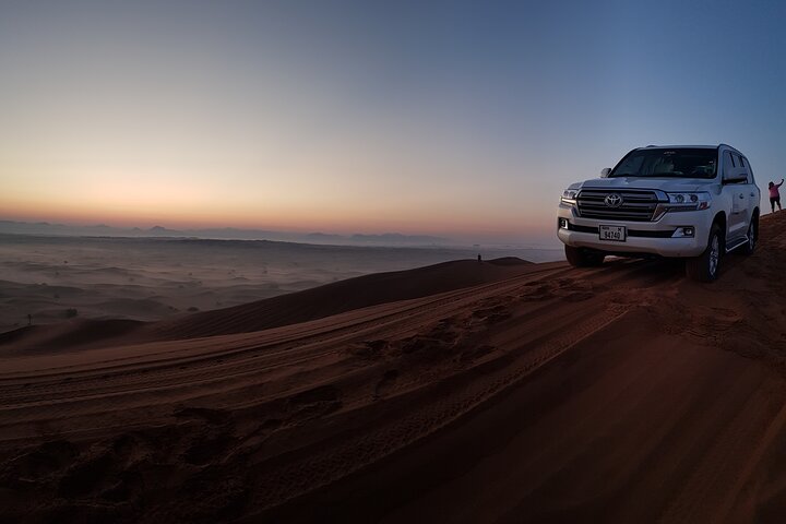 Dubai Sunrise Red Dunes Safari-( Private Tour )  - Image 1