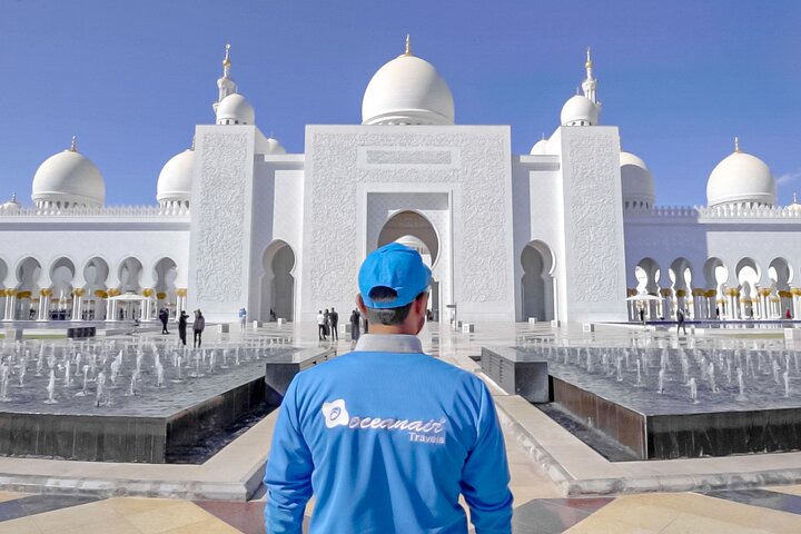 Dubai to Abu Dhabi Grand Mosque & Qasr Al Watan Palace  - Image 1