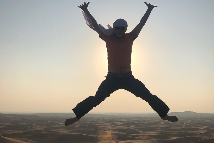 Dubai: Unique MORNING 4WD Red Dunes Safari incl. 30min Quad Bike - Image 1