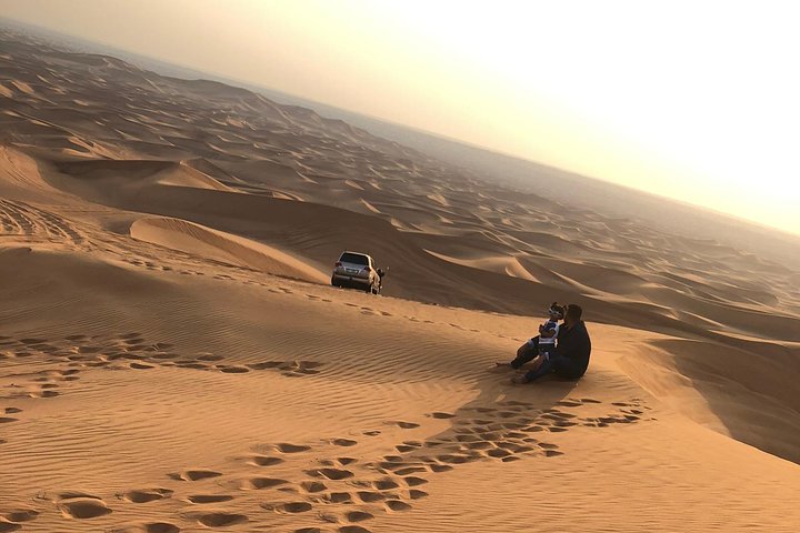 Dubai: Unique SUNSET 4WD Red Dunes Safari - Image 3