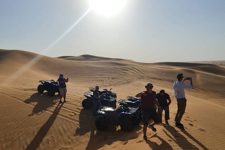Dubai Unique Sunset Combo: 4WD and Quad Bike Red Dunes Safari - Image 5