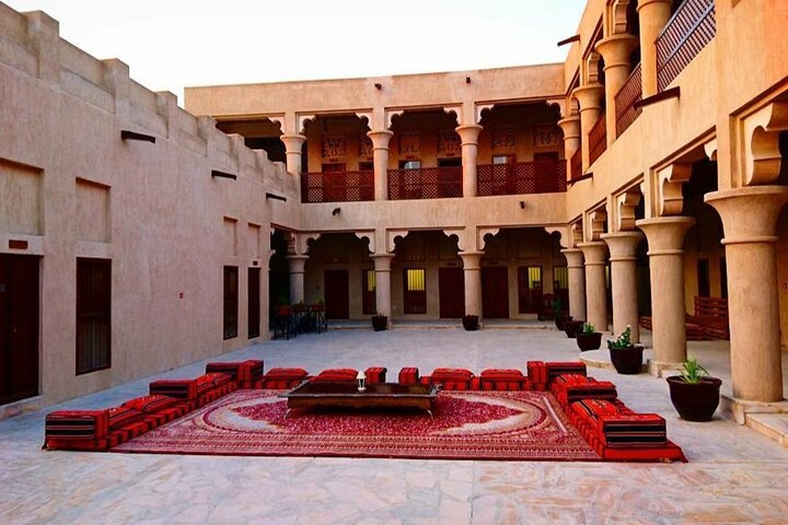 Dubai's Old Town Tour And have Lunch With Locals - Image 3