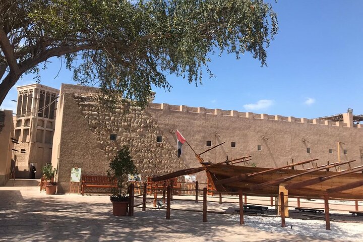 Dubai's Old Town Tour And have Lunch With Locals - Image 1