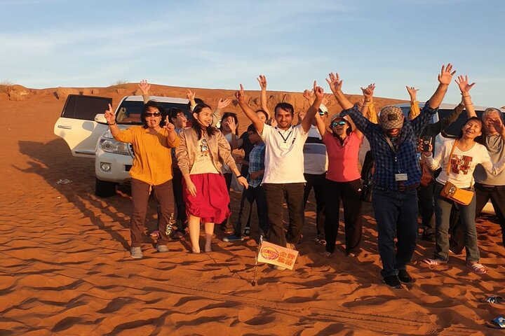 Evening Desert Safari In Dubai , 4x4 pick up, Shows, BBQ Dinner - Image 5