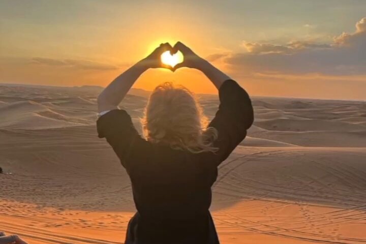Evening Desert Safari in Dubai with Dune Bashing and Live Shows - Image 3