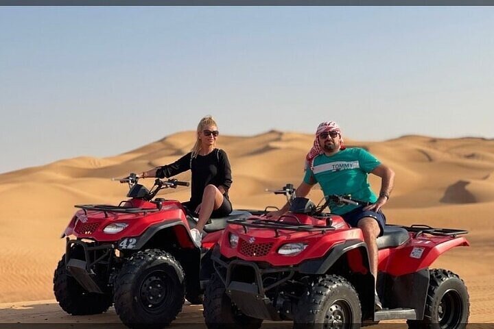 Experience Evening Desert Safari with BBQ Dinner in Dubai - Image 4