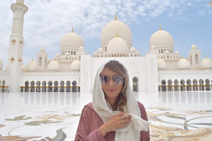From Dubai: Abu Dhabi Guided City Tour with Lunch - Image 4