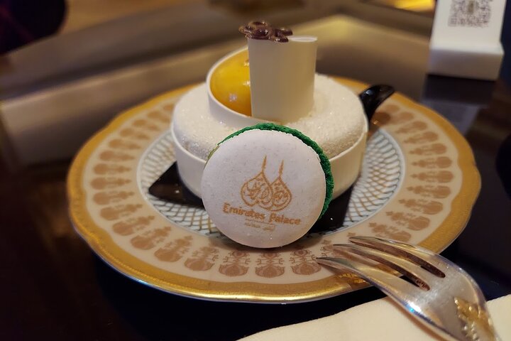 From Dubai: Emirates Palace Hi-Tea with Sheikh Zayed Mosque Visit - Image 1