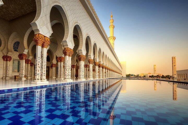 From Dubai: Full-Day Abu Dhabi Tour With Traditional Buffet Lunch - Image 3