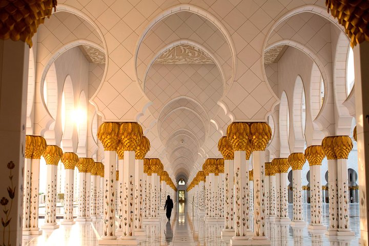 Full Day Abu Dhabi City Tour from Dubai Including Lunch - Image 3