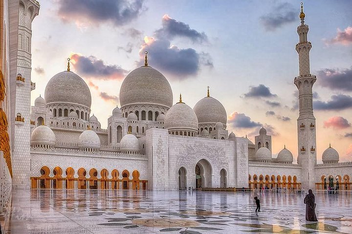Full Day Abu Dhabi City Tour from Dubai Including Lunch - Image 1