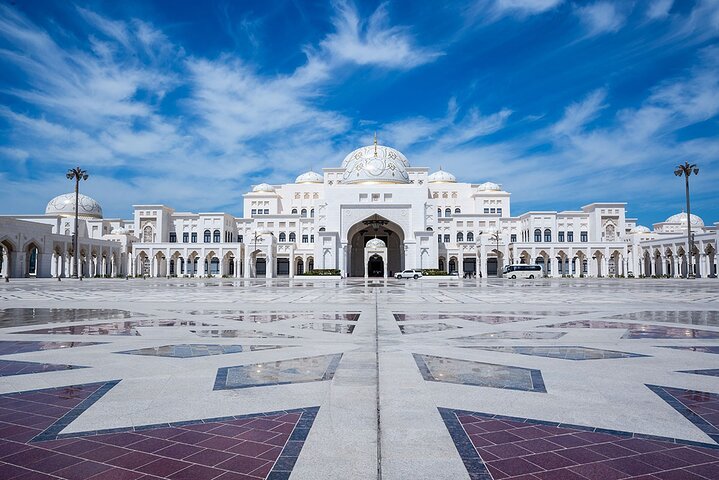 Full-day Private City Tour in Abu Dhabi - Image 1