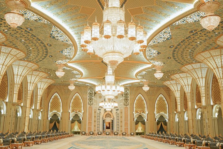 Full-day Private City Tour in Abu Dhabi - Image 2