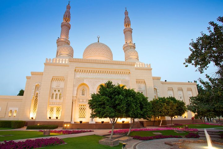 Full Day Private Dubai City Tour With Premium Dhow cruise Dinner - Image 4