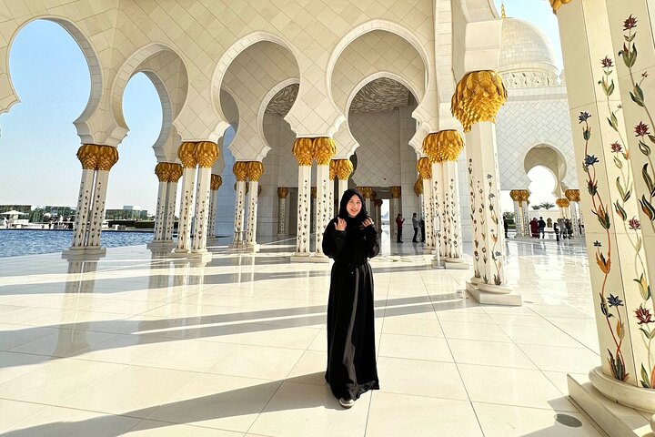 Full Day Private Tour From Dubai To Abu Dhabi  - Image 5