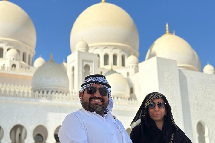 Grand Mosque & Presidential Palace Private Tour From Dubai - Image 3