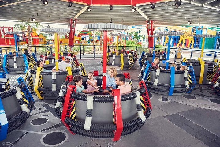 Legoland Dubai tour with private transfers - Image 4