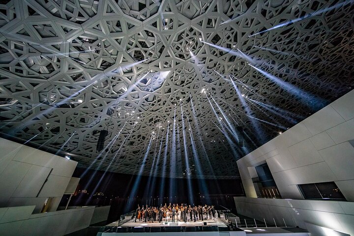 Louvre-Mosque-Deck300 & Abu Dhabi Full Day Private Tour. - Image 2