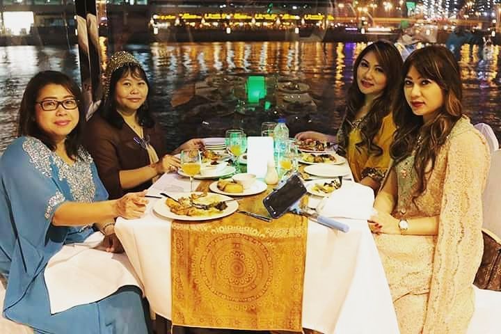 Luxury Dhow Cruise Creek Dinner - Image 5