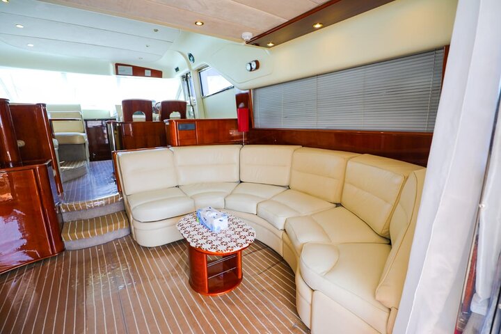 Luxury Shared Yacht Tour in Dubai Marina with Food - Image 3